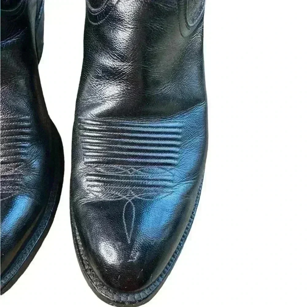 Lucchese Baker Cowhide Black Medium Round Toe 9 2E